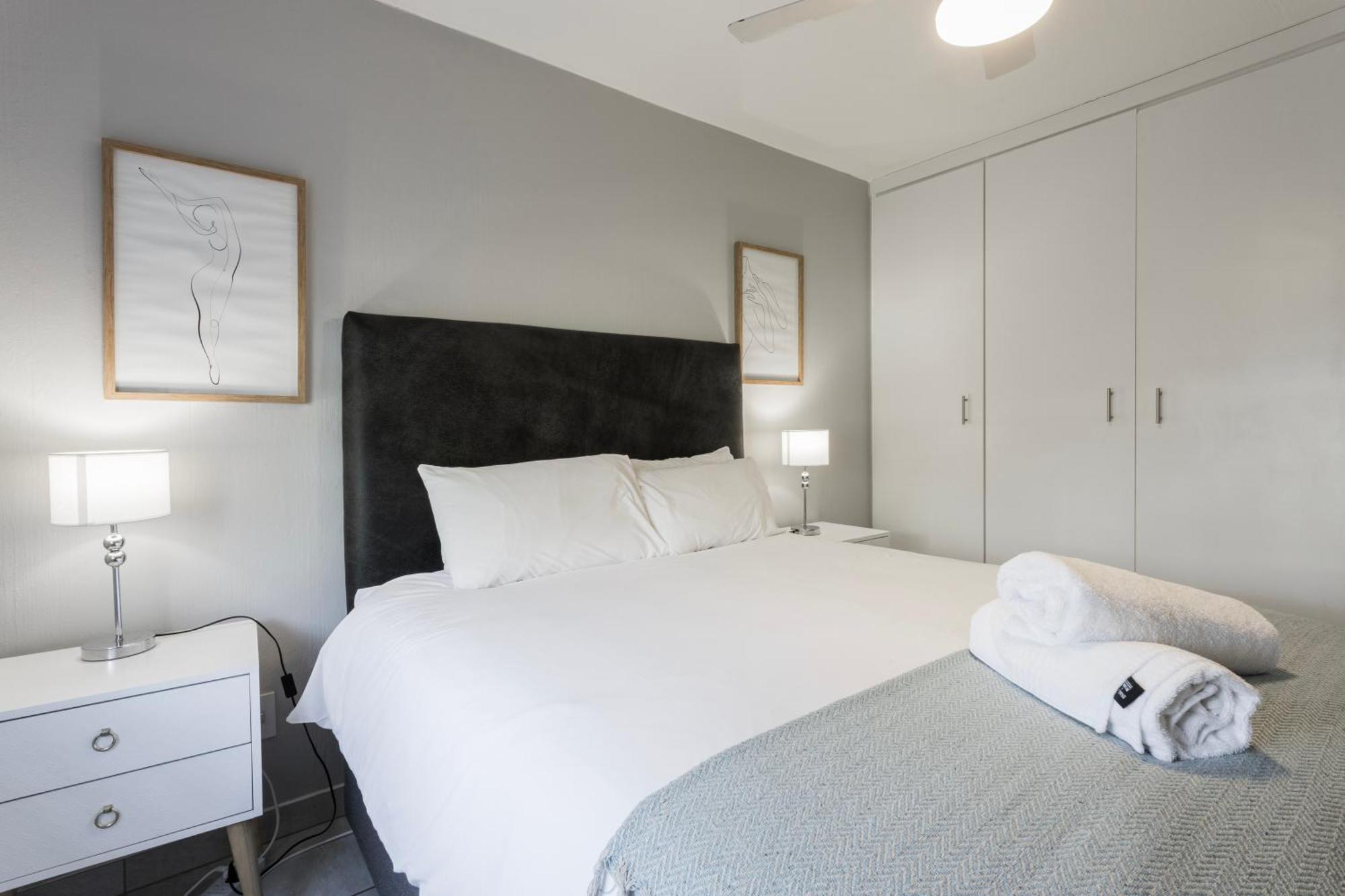 Ocean Pearl At Chakas Cove - Beachfront Apartment 巴利托 外观 照片